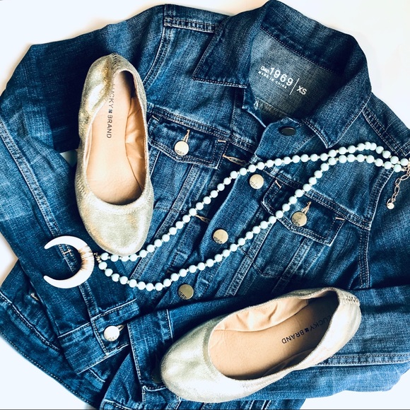 GAP Jackets & Blazers - Gap Jean Jacket